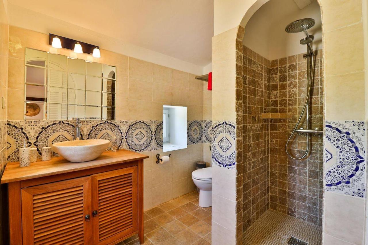 Bed and Breakfast Le Mas De La Calade Aix-en-Provence Exterior foto