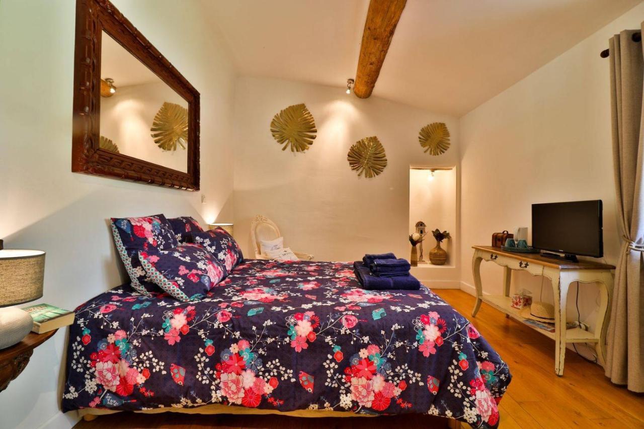 Bed and Breakfast Le Mas De La Calade Aix-en-Provence Exterior foto