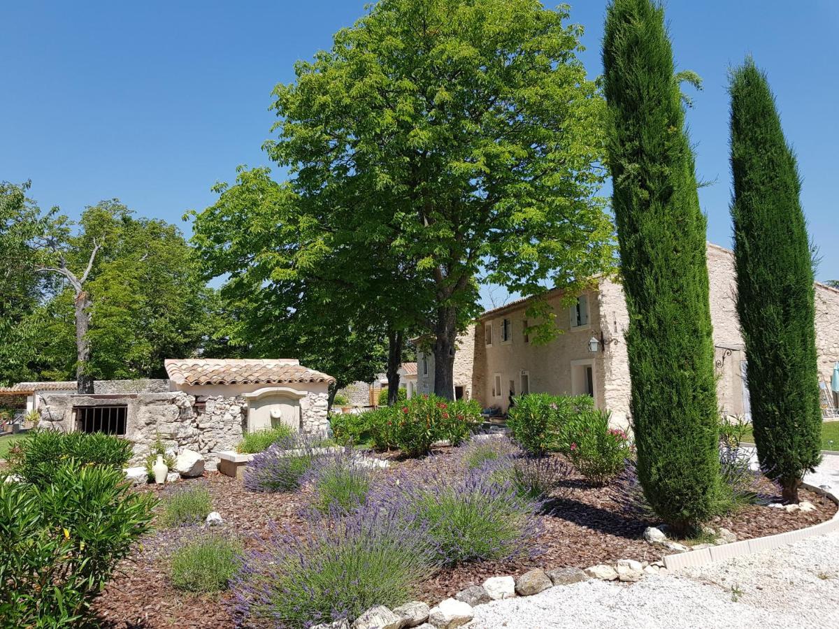Bed and Breakfast Le Mas De La Calade Aix-en-Provence Exterior foto