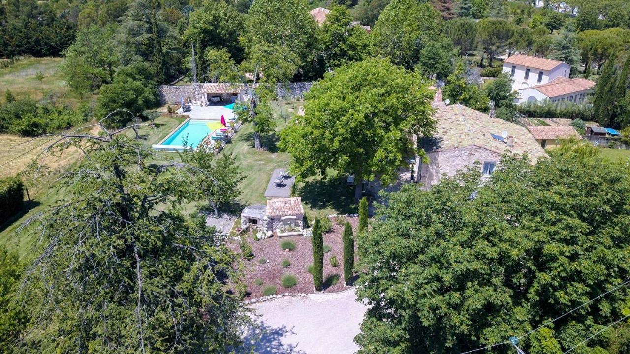 Bed and Breakfast Le Mas De La Calade Aix-en-Provence Exterior foto
